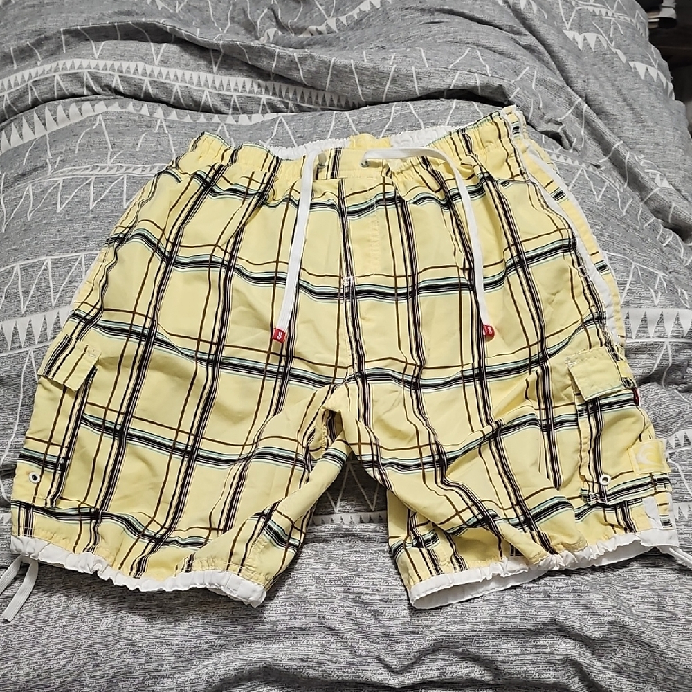 Surf Style Yellow and Brown Cargo Shorts